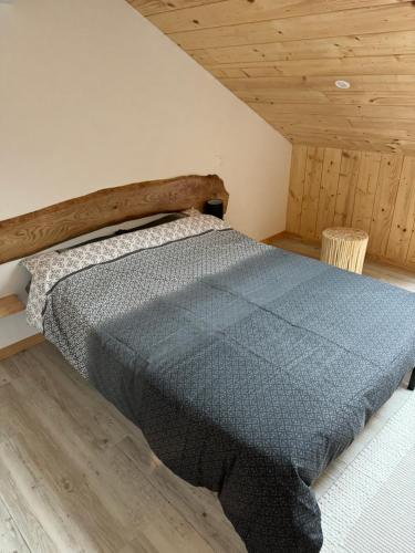 Katil atau katil-katil dalam bilik di Gîte pied du mont fourcat