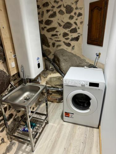 Gambar di galeri bagi Gîte pied du mont fourcat di Mercus-Garrabet