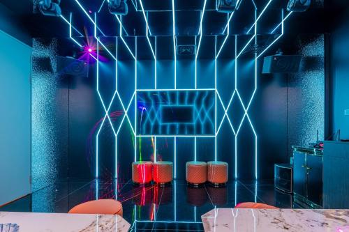 パタヤ・サウスにあるT M L-Urban 4 bedroom-independent swimming pool and KTVのギャラリーの写真