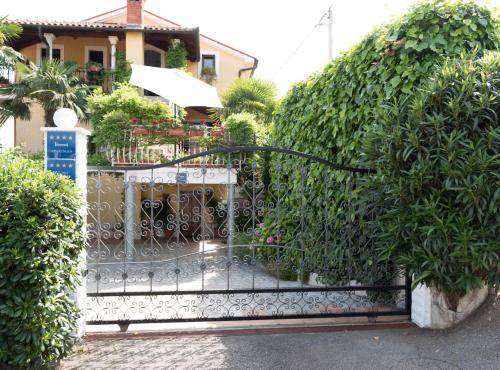 Stylish Lovran Sea View Apartments