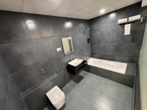 Afbeelding uit fotogalerij van Areca Palms Hotel & Resort in Daman