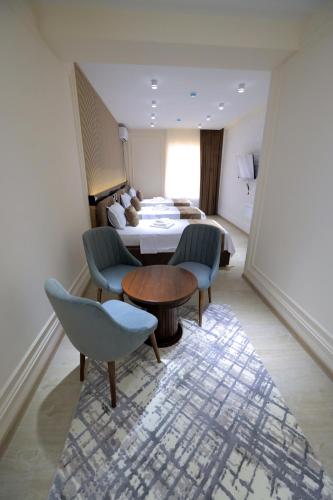 Гостиная зона в AMIR PLAZA hotel