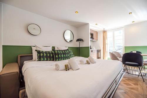 Cosy flats- NOTRE DAME