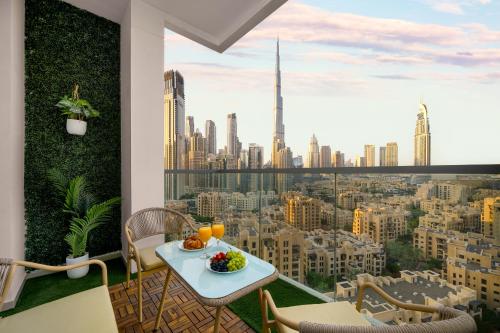 Bellevue Towers by Luxe Living - Full Burj Khalifa View