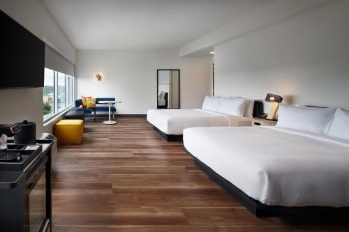 Aloft Orlando International Drive by Marriott Image