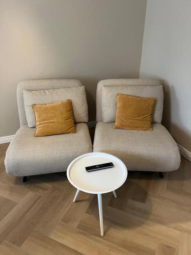 Χώρος καθιστικού στο StyleCityStudio in Lohja