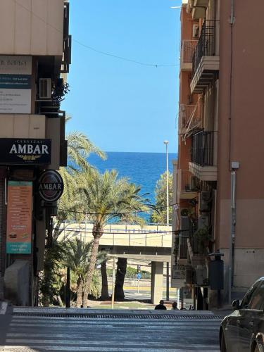 Alicante Postiguet Beach House