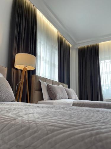 Guest House Nuhellari - Quiet family stay near Osumi Canyons