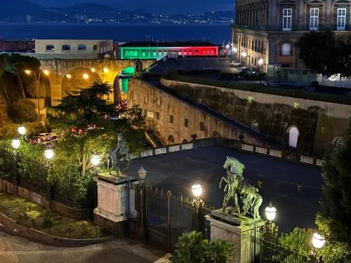 IL MASTIO Panoramic GUESTHOUSE - Vista Mare Napoli Centro photo 47