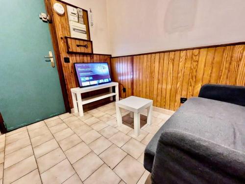 Studio Centre avec Parking Gratuit - Calme & Tout Equipé