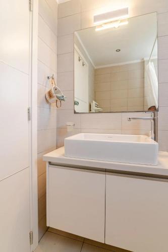 Skyview Penthouse / Central Athens