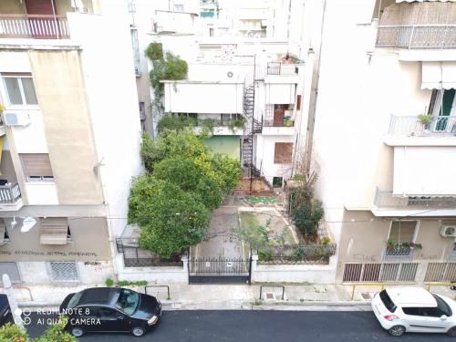 3 beds room with garden 5' from metro