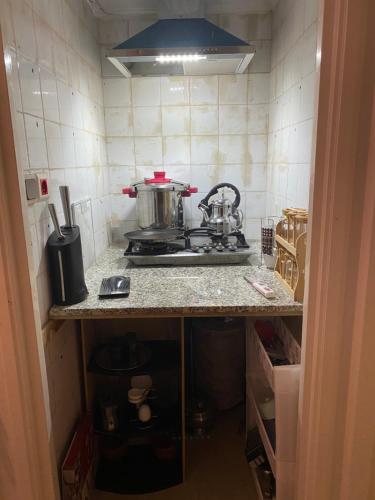 Η κουζίνα ή μικρή κουζίνα στο Grand appartement 3 chambre
