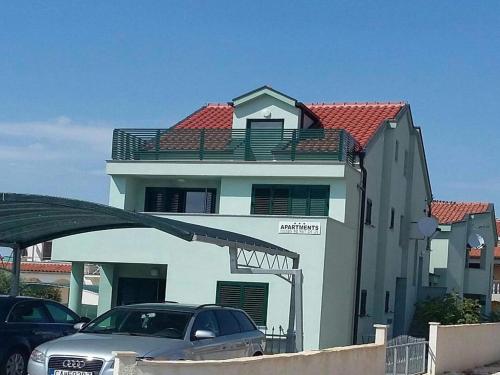 Apartments Mlikota - Two Bedroom Apartment with Terrace