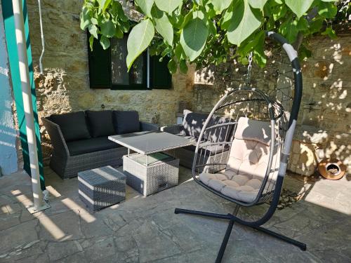 Un lugar para sentarse en The Fig Tree House
