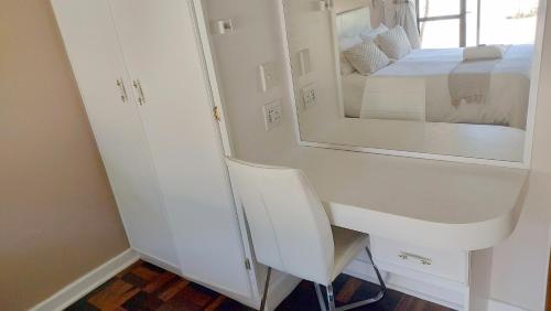 Postel nebo postele na pokoji v ubytování Easy Inn Guesthouse