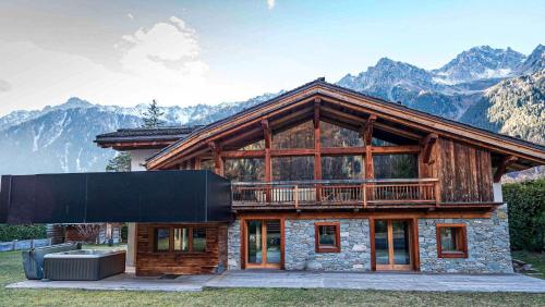 Chalet Bonami 450 m2 salle cinema jacuzzi hammam