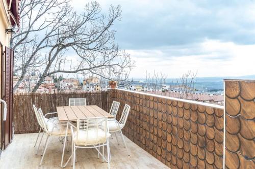 Foto Desconexión en la sierra casa con terraza y bbq 1