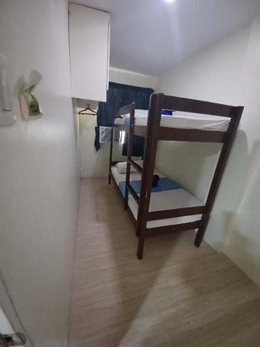Postel nebo postele na pokoji v ubytování 2020 Travelers Inn