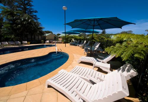 Piscine de l'établissement Governors Lodge Resort Hotel ou située à proximité