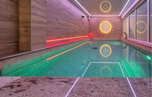 Stunning Apartment In Insko With Sauna