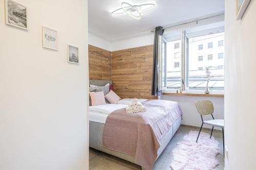 Postel nebo postele na pokoji v ubytování Elegant & Air condition 5BR - By The Danube River