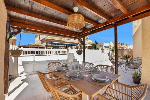 Bungalow Dolce Vita con piscina comunitaria en Torrevieja