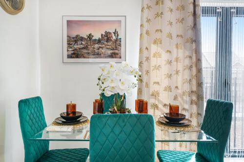 Χώρος καθιστικού στο One and Two Bed Apartments Slough near Heathrow