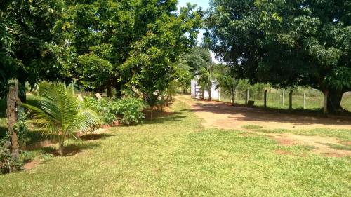 Taman di luar Pousada Sorocabana