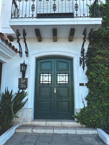 Η πρόσοψη ή η είσοδος του Juliette Posada Boutique Ex Posada La Villa