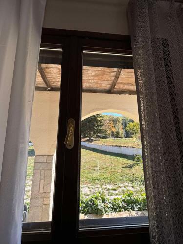 Φωτογραφία από το άλμπουμ του mountain view villa σε Vávdhos