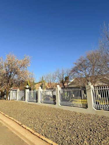 Φωτογραφία από το άλμπουμ του Modern 1 bedroom flat in Bloemfontein στο Μπλουμφοντέιν