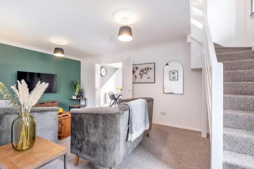 Fotografie z fotogalerie ubytování Stylish & Convenient 3 Bedroom House - Perfect for Contractors and Leisure Guests - Sleeps up to 5 v destinaci Peterborough