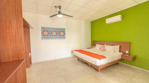 Katil atau katil-katil dalam bilik di Riviera Sayulita Hotel