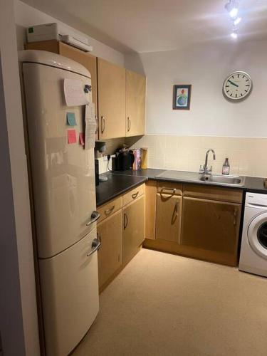 Dapur atau dapur kecil di Flat in London