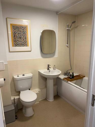 Bilik mandi di Flat in London