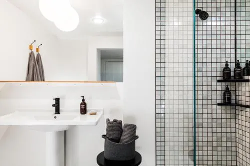 Hotel June West LA, a Member of Design Hotels photo 37