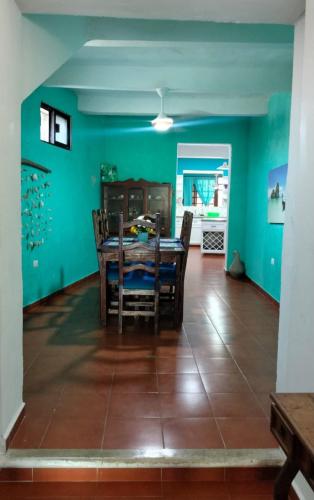 Gallery image of Malecon Beach House in Progreso 1 block from beach in Progreso
