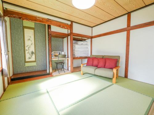 Coin salon dans l'établissement 一棟貸し 最大11名 新千歳空港30分 家族連れ グループ向け 貸切宿 安らぎ民家