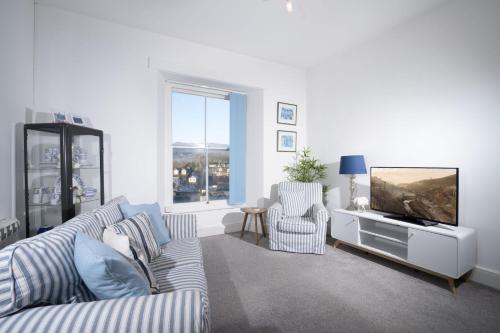 Μια τηλεόραση ή/και κέντρο ψυχαγωγίας στο Top of the Bank Apartment