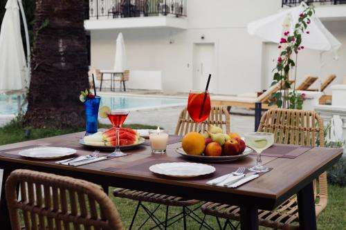 Напитки в Blue Bay Hotel