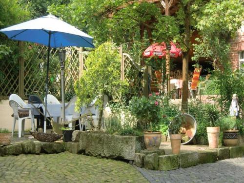Taman di luar Reiterhof Aumühle