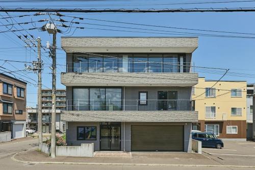 Nishimachi BASE
