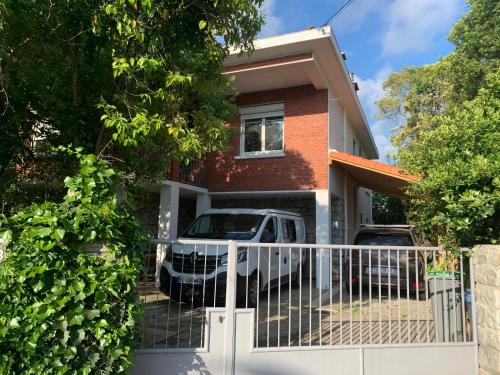 Chambre dans grande maison