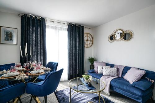 Χώρος καθιστικού στο One and Two Bed Apartments Slough near Heathrow