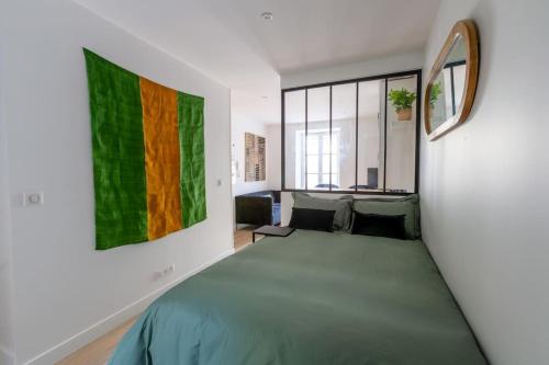 Appartement contemporain rénové à Paris 14ème