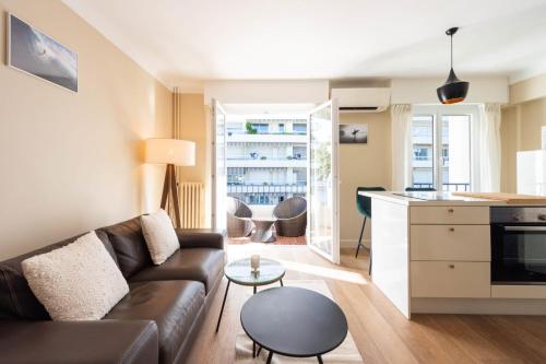 Cannes 1-Br Apartment Quiet Balcony