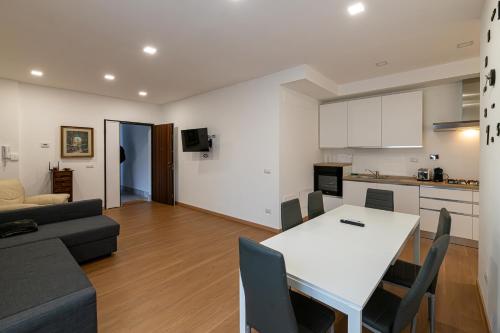 Piazza Lodi - Apartment