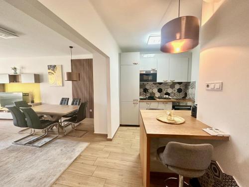 Central Blaha Apartment 1074 Budapest, 52 Rákóczi út kép - 3