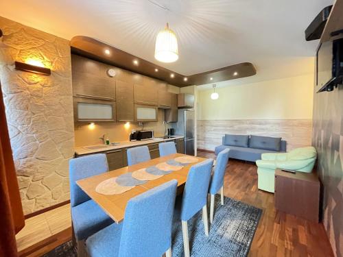 Superior Pulawska, 4 rooms, 3 bedrooms, Metro! Recepcion24h!